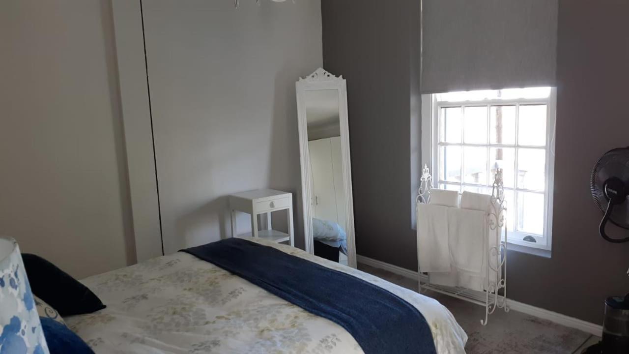 Morton Manor Hotel Somerset West Room photo